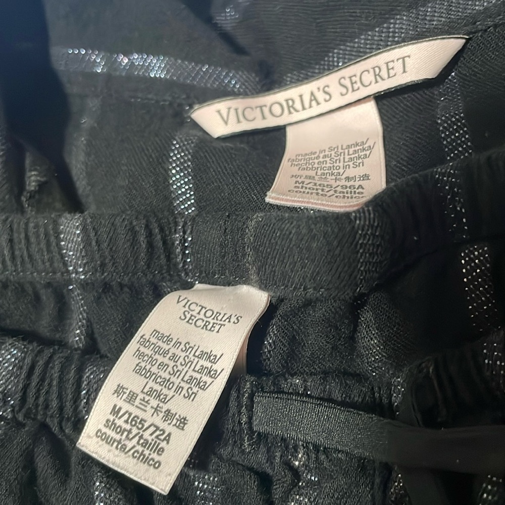 Victoria Secret Pijama Set - Picture 5 of 7